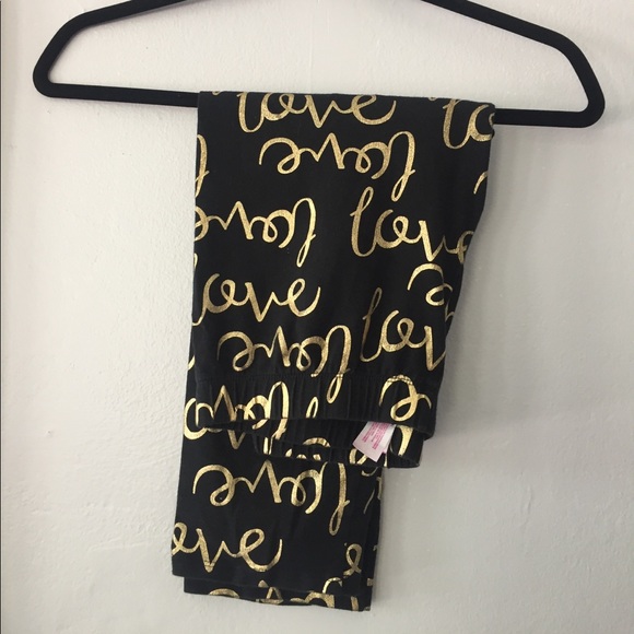 No Boundaries //❤️ Gold “Love” capris leggings EUC - Picture 8 of 10